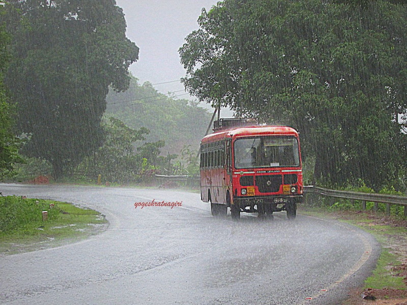 Heavy rains in Konkan, Goa and Central Maharashtra | कोकण, गोवा व मध्य महाराष्ट्रात जोरदार पाऊस; रत्नागिरी, सिंधुदुर्ग जिल्ह्यात मुसळधार पावसाचा इशारा