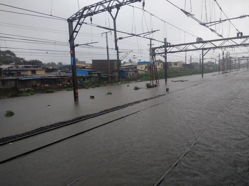 In The first rain in Mumbai three people has killed | मुंबईत पहिल्याच पावसात ३ जणांचा मृत्यू