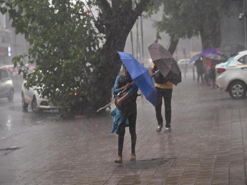 in mumbai monsoon come back peoples rejoiced the presence of rain in the city and suburbs  | ...अखेर पाऊस परतला; मुंबईकर सुखावले, शहर आणि उपनगरात पावसाची हजेरी 