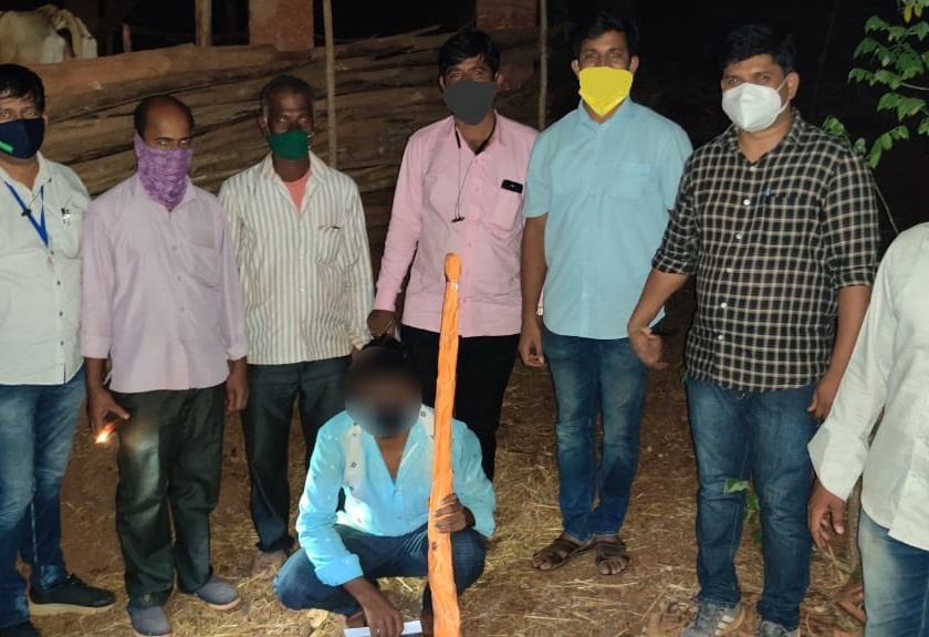 Thirteen cartridges with guns seized in Rajapur | राजापुरात बंदुकीसह तेरा काडतुसे जप्त