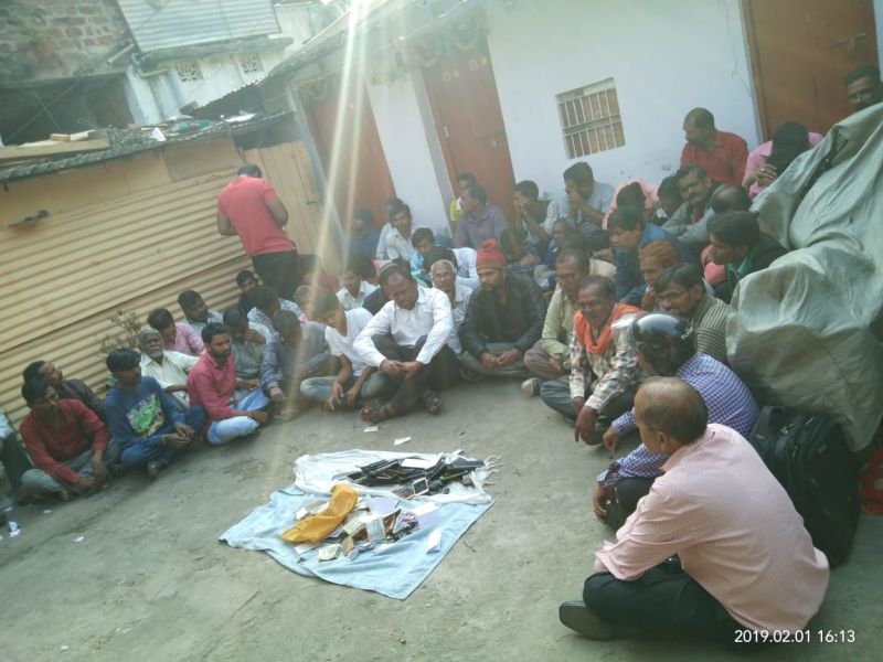 In Nagpur, raid on notorious Rajput satta and gambling den | नागपुरात कुख्यात राजपूतच्या सट्टा व जुगार अड्डयावर छापा