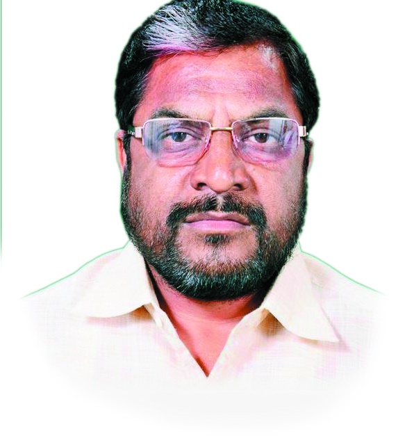 Swabhimani Shetkari Sanghatana leader Raju Shetty quarantined | स्वाभिमानी शेतकरी संघटनेचे नेते राजू शेट्टी क्वारंटाईन