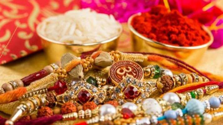 Indian festival from Rakhi to Diwali! | राखीपासून दिवाळीपर्यंत सण ठरणार भारतीय!
