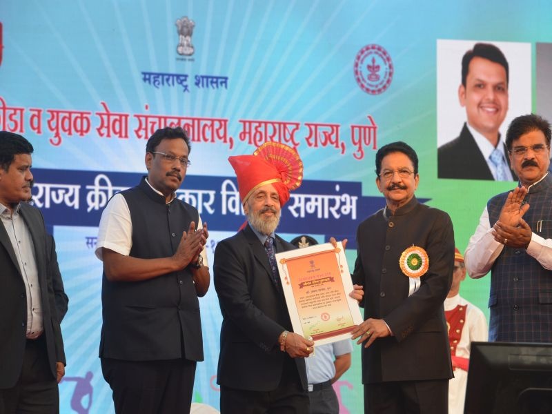 "Shivchhatrapati" state award ceremony | शिवछत्रपती पुरस्कार सोहळा : महाराष्ट्राच्या आॅलिम्पिक पदकाचा दुष्काळ संपवा - राज्यपाल सी. विद्यासागर राव
