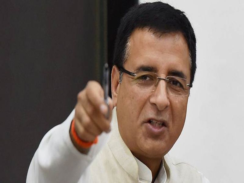 Election Commission should be ashamed, BJP has made the Election Commission a puppet doll: Congress | निवडणूक आयोगाला लाज वाटायला हवी, भाजपाने निवडणूक आयोगाला कळसूत्री बाहुली बनवले : काँग्रेस