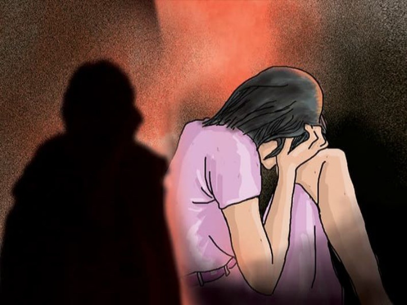 Shocking! Abduction and rape of a young woman working in a call center; Incidents in Kharadi area | धक्कादायक! कॉल सेंटरमध्ये काम करणाऱ्या तरुणीचे अपहरण करुन बलात्कार; खराडी परिसरातील घटना