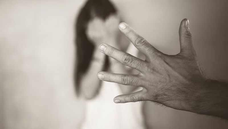 Father rapes his daughter in Washim | नराधम बापाचा स्वत:च्या मुलीवर बलात्कार