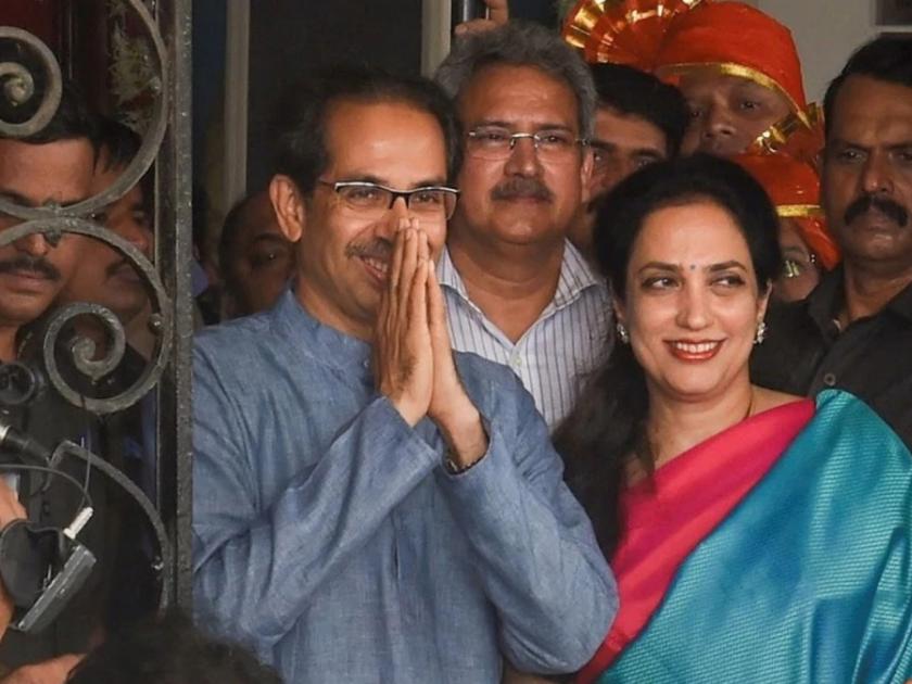 CM Uddhav Thackeray wife Rashmi Thackeray's security guard test corona positive | मुख्यमंत्र्यांच्या पत्नी रश्मी ठाकरे यांचा सुरक्षारक्षक कोरोना पॉझिटिव्ह