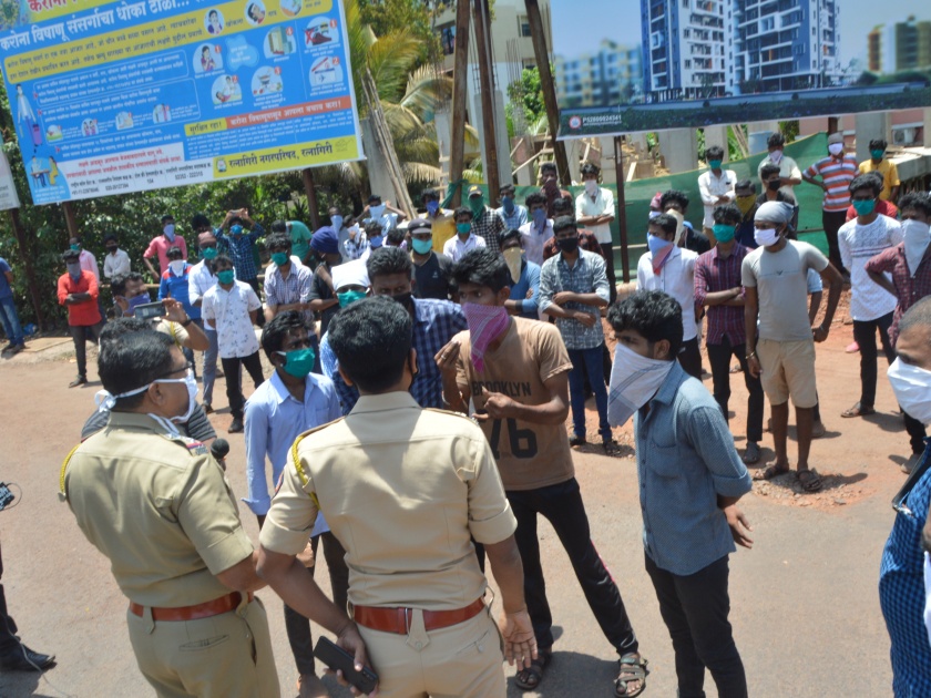 CoronaVirus Lockdown: Tamil Nadu children attack, try to march to their state | CoronaVirus Lockdown : आपल्या राज्यात जाण्यासाठी तामिळनाडूची मुले आक्रमक, मोर्चा काढण्याचा प्रयत्न
