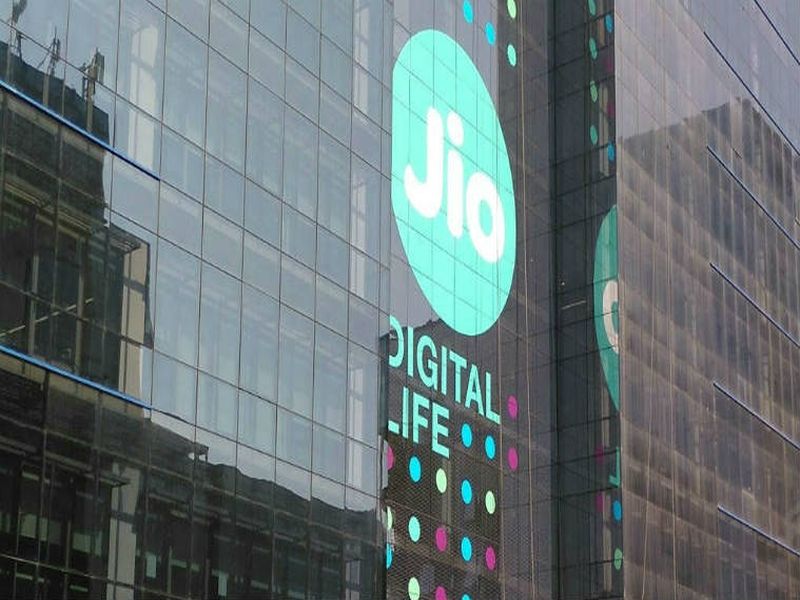 Reliance Jio postpaid plan with unlimited benefits at Rs 199 per month international roaming launched | जिओचा धमाका; आता 199 रूपयांत 25 जीबी डेटा, आठ आण्यात इंटरनॅशनल कॉल