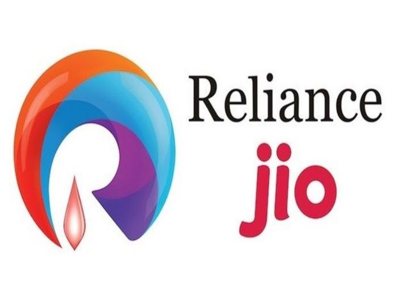 12 lakh coverd from Reliance company | रिलायन कंपनीकडून १२ लाखांची भरपाई