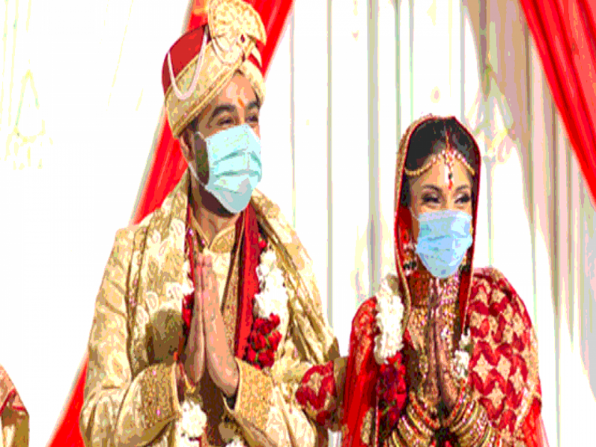Patna : Coronavirus effect in marriage, Kadha replaced tea and coffee | Coronavirus Effect : ना चहा-कॉफी, ना कोल्ड ड्रिंक; लग्नात दिला आयुर्वेदिक काढा; कोरोनाने सोहळाच बदलला!