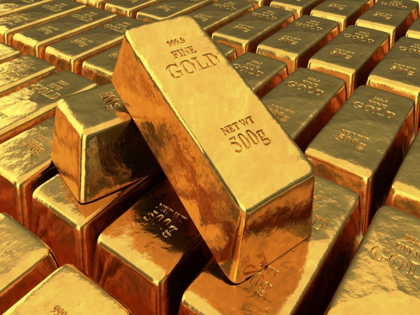 44 year old woman arrested with 592 gm gold at airport hidden in undergarments | बॉयफ्रेन्डने दिलं होतं ३१ लाखांचं सोनं, अंडरगारमेंटमध्ये लपवून आणताना पकडली गेली महिला...