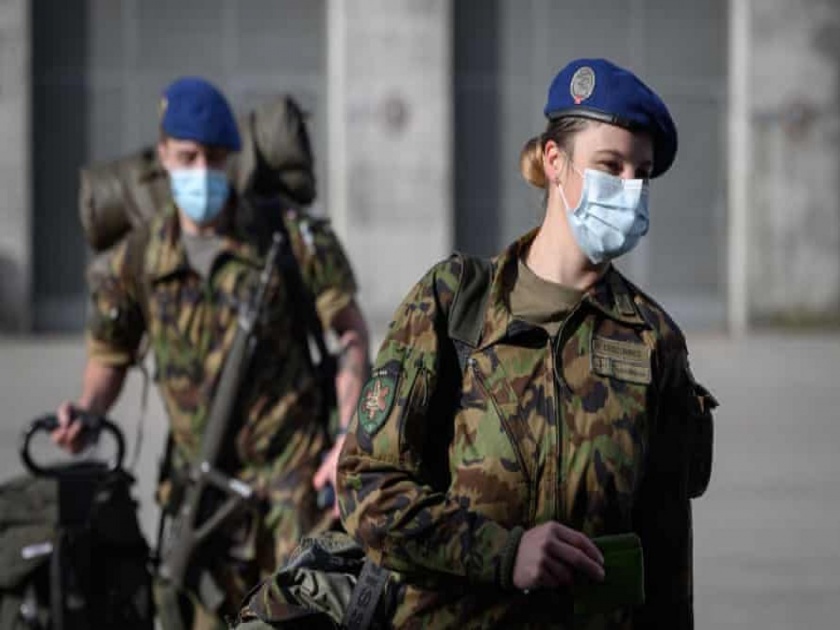 Switzerland army to begin issuing female recruits women underwear male underwear ban | स्वित्झर्लॅंडच्या महिला सैनिकांना मोठा दिलासा, आता वापरावे लागणार नाही पुरूषांचे अंतर्वस्त्र....