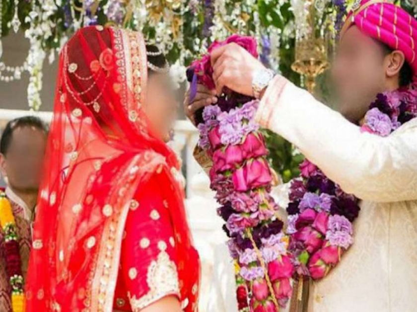 Bride refused to marry groom in Bulandshahar because she don't like Groom | आता काय बोलावं! भांगेत कुंकू भरल्यावर नवरीने लग्नास दिला नकार, कारण वाचून चक्रावून जाल!