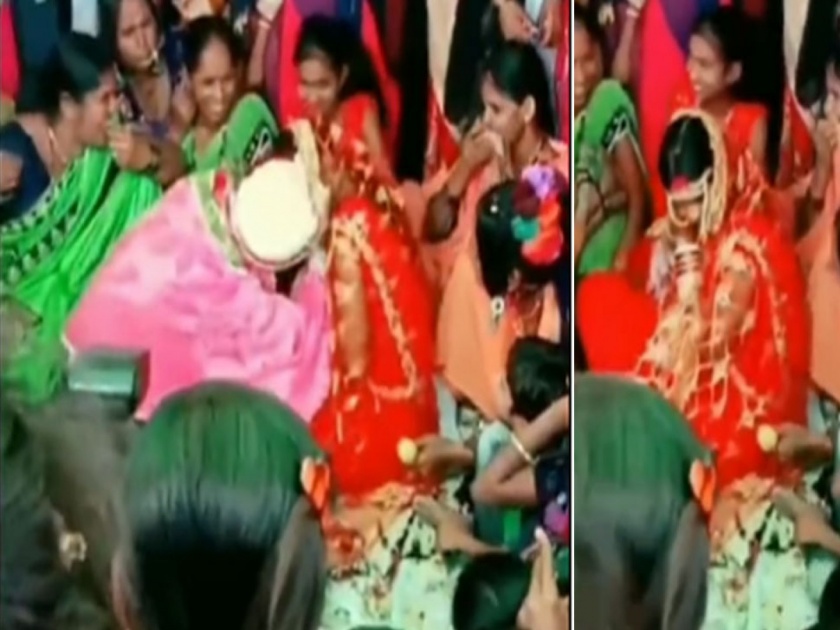 Wedding video groom bride kissing video viral on internet | Viral Video : बाबो! मंडपात बसलेल्या नवरीला Kiss करू लागला नवरदेव, बघून लाजल्या आजूबाजूच्या महिला