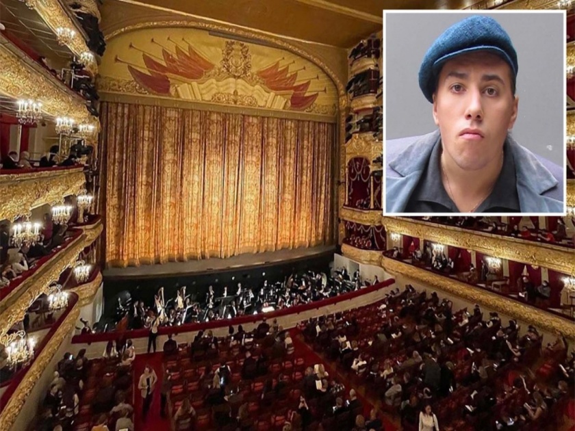 38 year old actor Yevgeny Kulesh died in Moscow famous Bolshoi theatre due to prop | धक्कादायक! स्टेजवर सादरीकरण करतानाच अभिनेत्याचा मृत्यू, प्रेक्षकांना वाटलं सीनच सुरू आहे