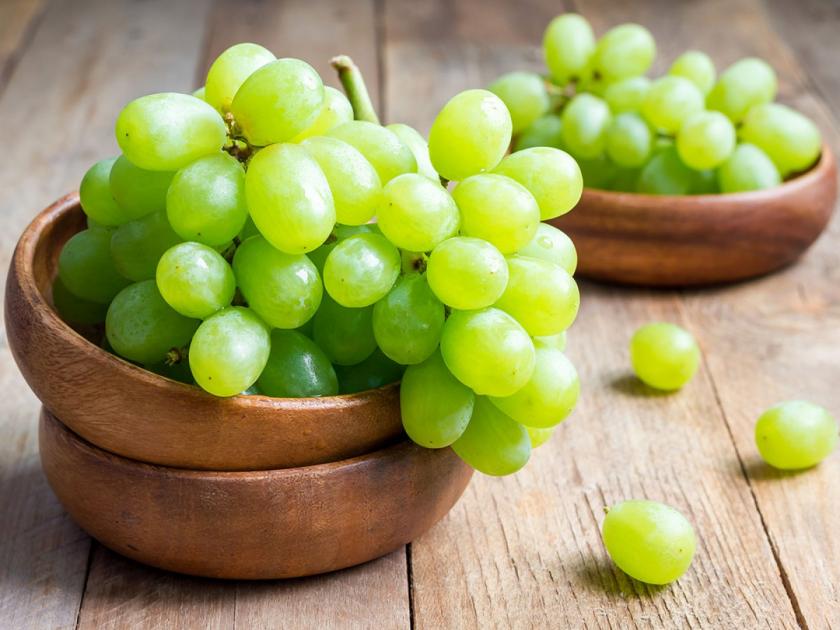 grapes are extremely beneficial for intestine and gut health | कोल्ह्याला द्राक्ष भलेही आंबट असतील पण आपल्या पाचनतंत्रासाठी द्राक्ष ही आरोग्यवर्धकच-संशोधन