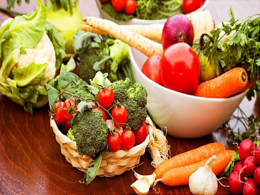 Vegetarian diet is good for health, prevent heart disease | तुम्ही शाकाहारी आहात? तुमच्यासाठी आनंदाची बातमी...