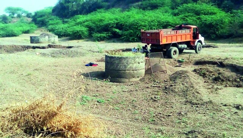  The sand ghat auction process in Nanded district continued | नांदेड जिल्ह्यातील वाळू घाट लिलाव प्रक्रिया कायम