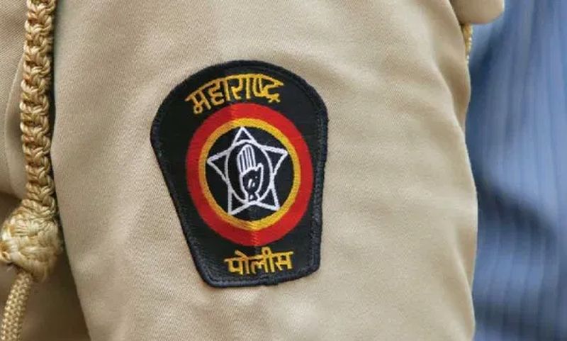 The 'successful' warrior of JJ Marg police station is back on duty mumbai | जेजे मार्ग पोलीस ठाण्यातील 'ते ' यशस्वी योद्धा पुन्हा कर्तव्यावर रुजू