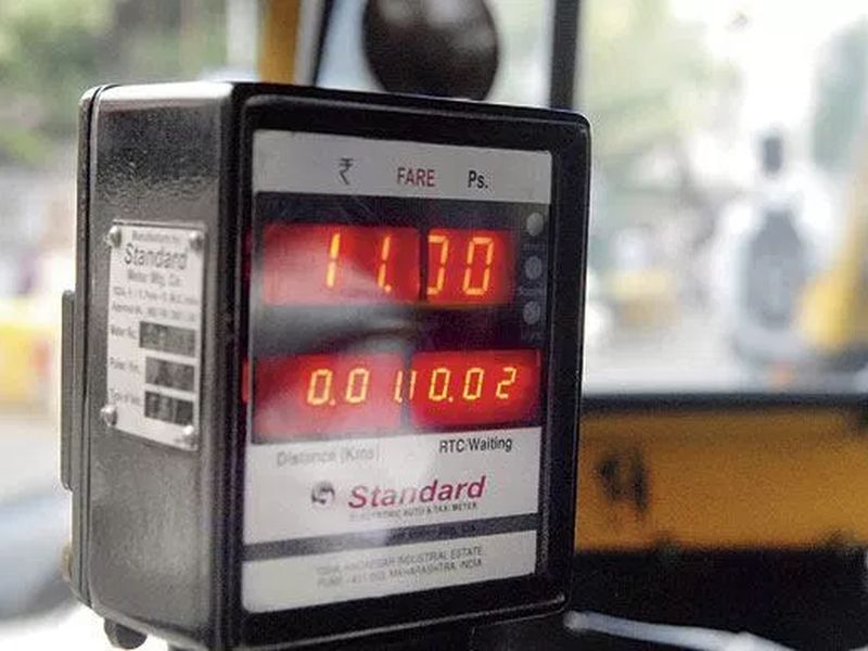  GPS in Rickshaw | रिक्षात जीपीएस हवाच