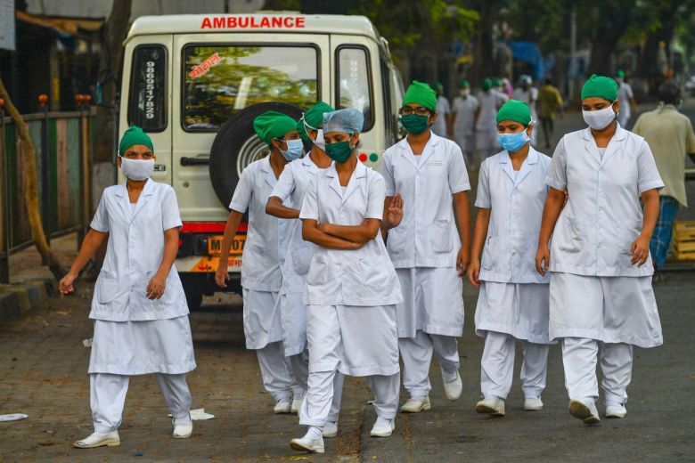 Indian Nursing Council's blow to health sector | आरोग्य क्षेत्राला इंडियन नर्सिंग कौन्सिलचा झटका
