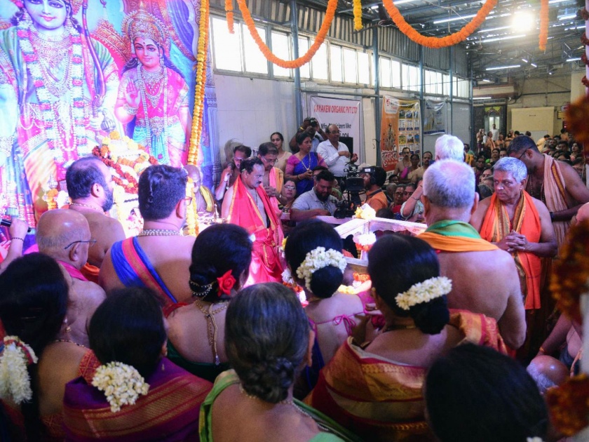 ram navami festival was celebrated with the enthusiasm on wednesday at the ram temple wadala | ‘राम जन्मला गं सखे, राम जन्मला’ मुंबई शहर, उपनगरांत रामनवमी उत्साहात