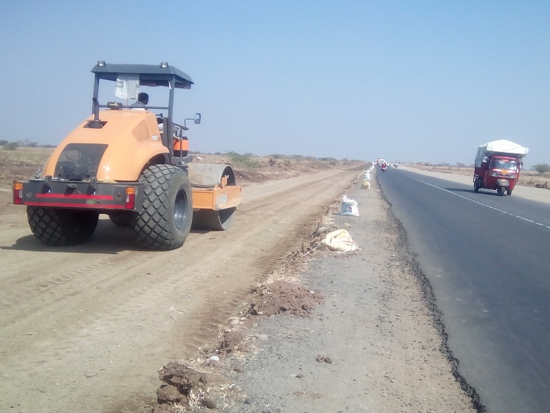 Vajapurkar's tough journey will end now; In two phases, 9 7 km The fate of the roads will be bright | वैजापूरकरांचा खडतर प्रवास आता संपणार; दोन टप्प्यात ९७ कि.मी. रस्त्यांचे भाग्य उजळणार
