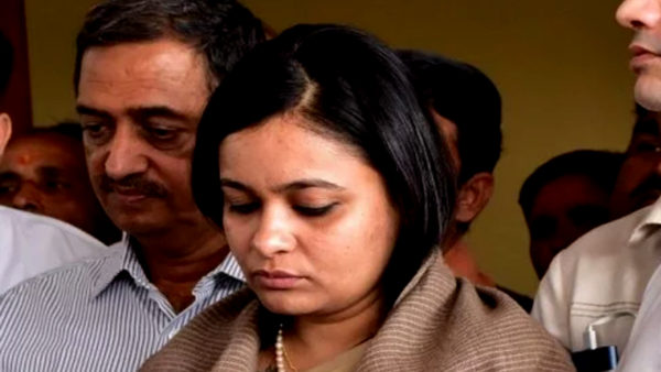 N. D. Tiwari's Daughter in Law apoorva shukla arrested; Rohit Tiwari's murder | एन. डी. तिवारींच्या सुनेला अटक; रोहित तिवारीची हत्याच
