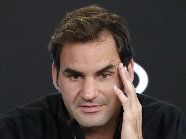 Tennis Rankings: Roger Federer's top spot Khalsa, Raphael Nadal became number one | टेनिस  क्रमवारी : रॉजर फेडररचे अव्वल स्थान खालसा, राफेल नदाल ठरला नंबर वन