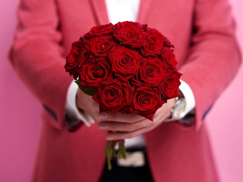 Rose Day: You should know which colour rose signifies what | Rose Day : जर समजून घेतला नाही गुलाबाच्या रंगांचा अर्थ; तर घडेल अनर्थ!