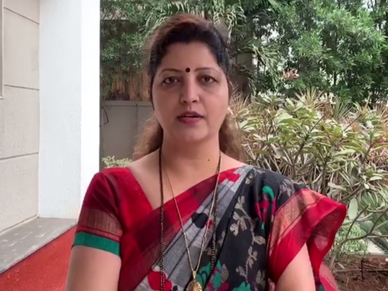 Once again no any more in budget again Women in Maharashtra: Rupali Chakankar | अर्थसंकल्पात महिला, जनसामान्यांच्या हाती पुन्हा वाटाण्याच्या अक्षता: रुपाली चाकणकर 
