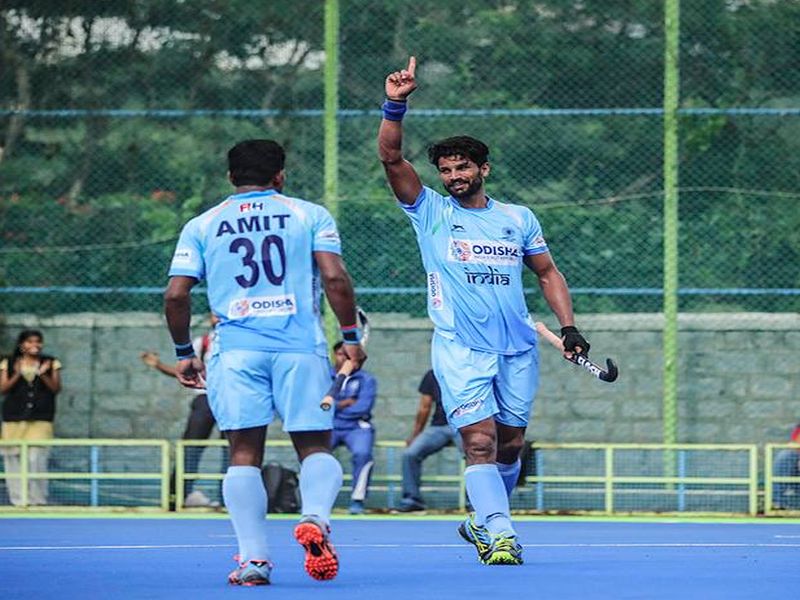Indian men's hockey team beat New Zealand in second match | भारतीय पुरूष हॉकी संघाचा मालिकेवर कब्जा