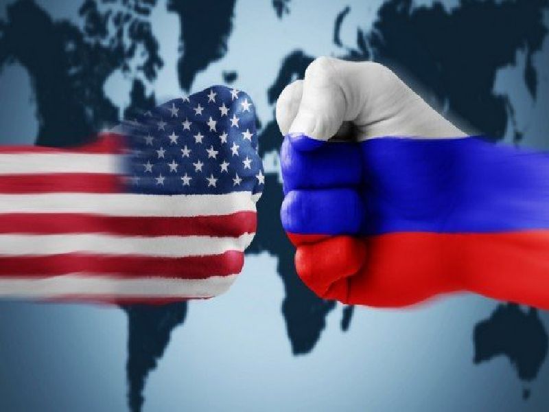  Cold war | शीतयुद्धाने टोक गाठले