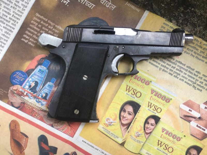 Police custody of unlicensed pistol in Wardha district | वर्धा जिल्ह्यात विनापरवाना पिस्तूल बाळगणारा पोलिसांच्या ताब्यात
