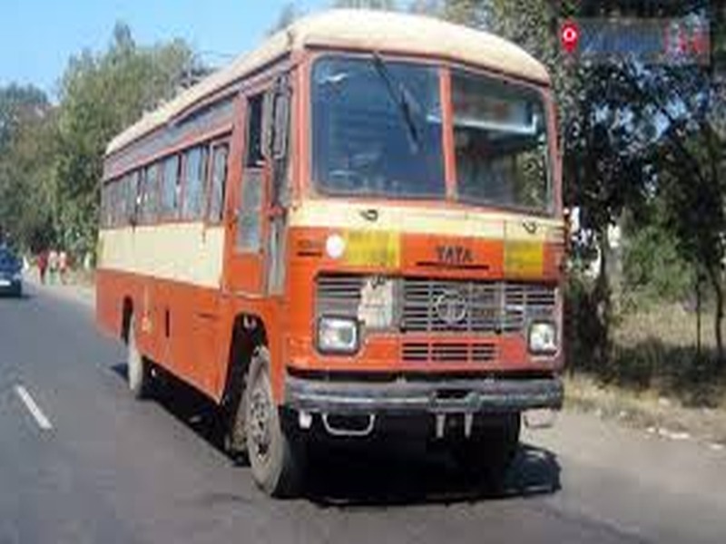 Keep the bus on the Shirdi route | शिर्डी मार्गावरील बस कायम ठेवा