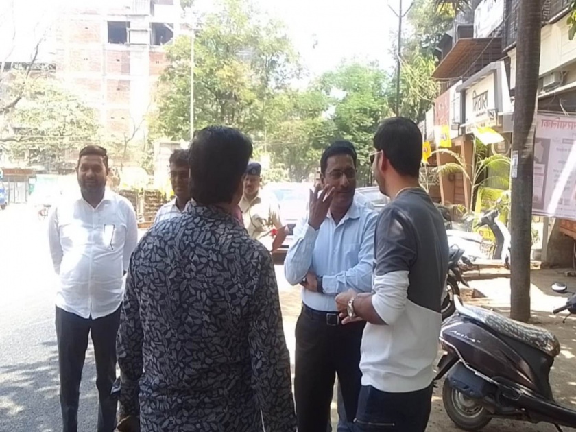 inspection tour with municipal officials at the target of development works commissioner in ulhasnagar | उल्हासनगरातील विकास कामे आयुक्तांच्या टार्गेटवर महापालिकेच्या अधिकाऱ्यांसह पाहणी दौरा