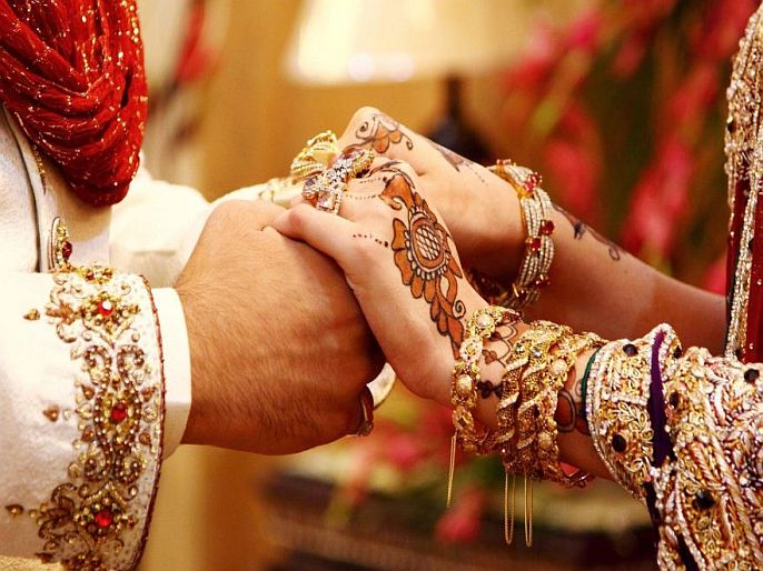 Adult marriage is a priority in Palghar district, not child marriage! | पालघर जिल्ह्यात बालविवाह नव्हे, प्रौढविवाहाला प्राधान्य!
