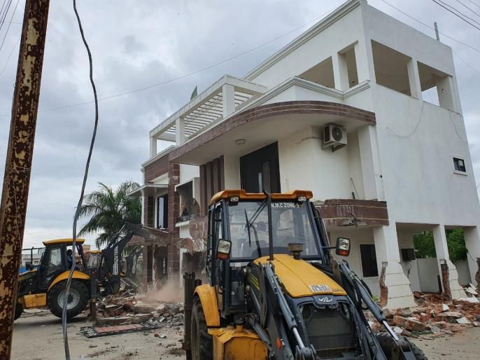 Refusal to suspend action on demolition of Sahil Syed's bungalow | साहिल सय्यदचा बंगला पाडण्याच्या कारवाईवर स्थगितीस नकार : हायकोर्टाचा दणका