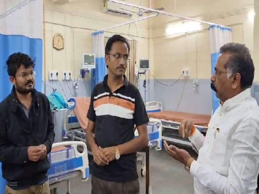 Ratnagiri District Hospital has no doctor, MLA Rajan Salvi aggressive | रत्नागिरी जिल्हा रुग्णालयात डॉक्टर नाही; आमदार राजन साळवी आक्रमक