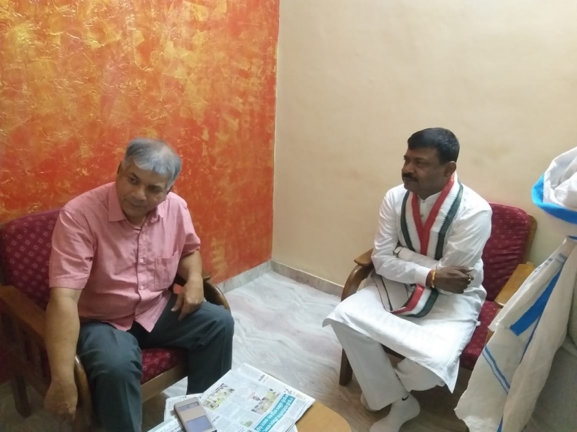 Dilipkumar Sananda Meet Balasaheb Ambedkar in Akola | दिलीपकुमार सानंदा यांनी घेतली बाळासाहेब आंबेडकर यांची अकोल्यात भेट