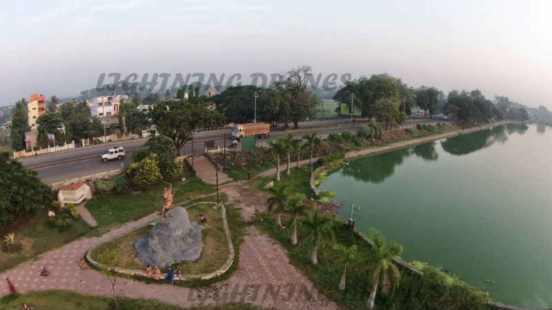 Development of Sambhaji Lake of Solapur will be done by Tourism Corporation | पर्यटन महामंडळ करणार सोलापूरच्या संभाजी तलावाचा विकास