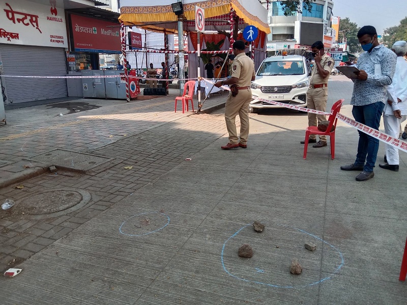 firing in sangvi professional crime latest news | Pune: सांगवीत व्यावसायिकावर भरदिवसा गोळीबार