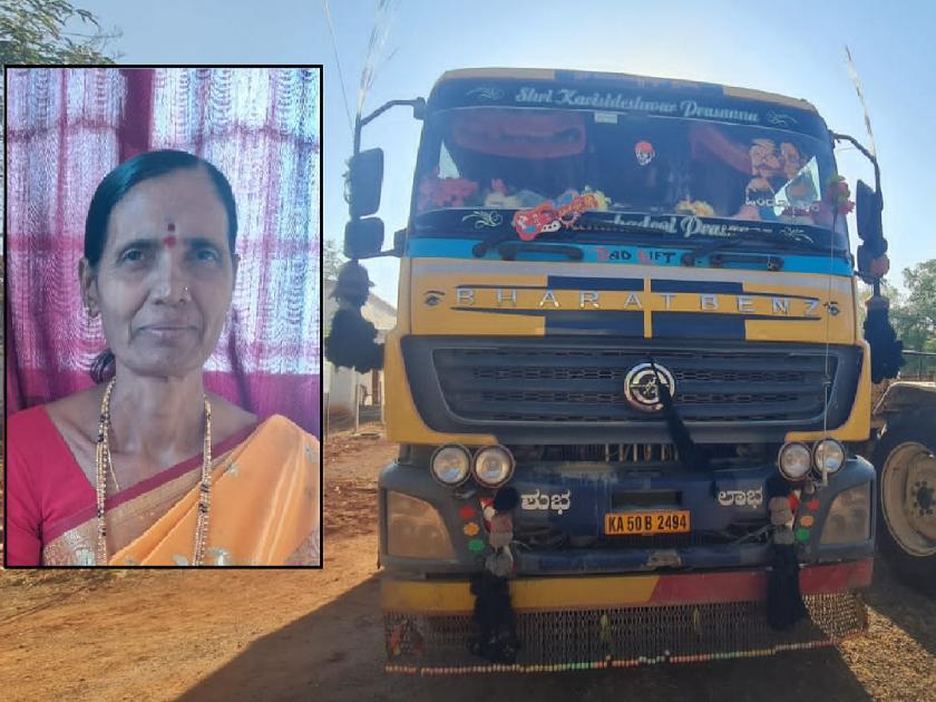 Mother dies, father seriously injured in an accident while returning from seeing her son's place for marriage in sangli | Sangli: मुलाला स्थळ पहायला गेले अन् जीवावर बेतले; डंपरच्या धडकेत आई जागीच ठार, वडील गंभीर जखमी