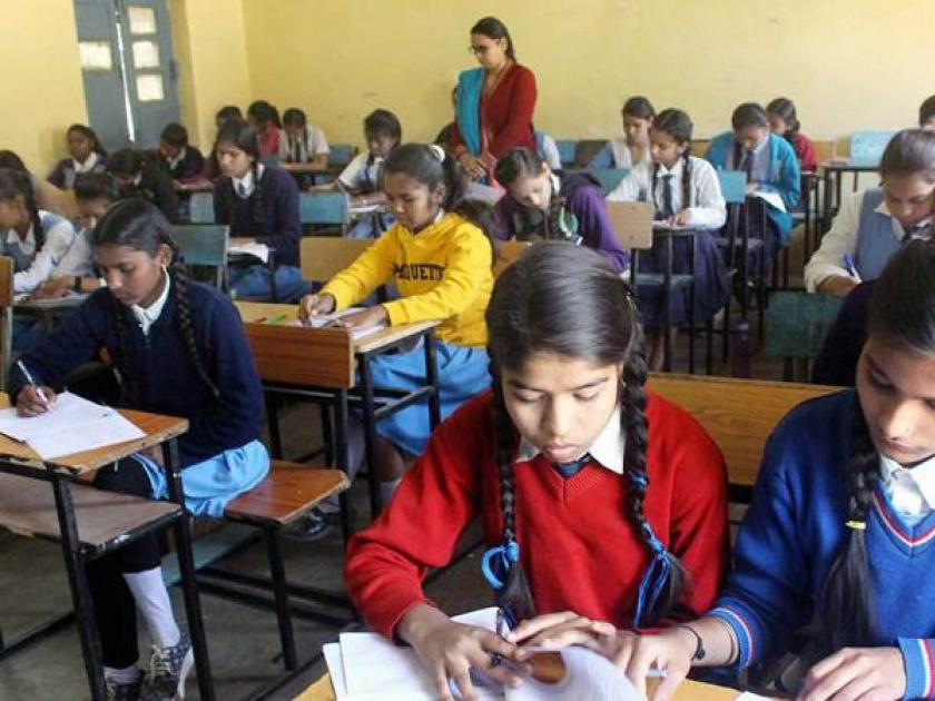 Free books for two and a half lakh students in Sangli district | सांगली जिल्ह्यातील अडीच लाख विद्यार्थ्यांना मोफत पुस्तके