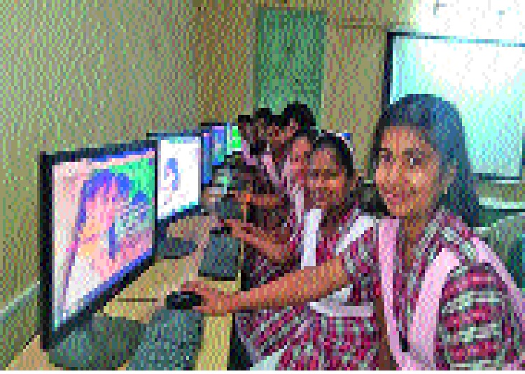 Online Sanskrit in Sangli's Purohit Kanya School: Contribution of 500 students | सांगलीच्या पुरोहित कन्या शाळेत आॅनलाईन संस्कृत-: पाचशे विद्यार्थिनींचा सहभाग
