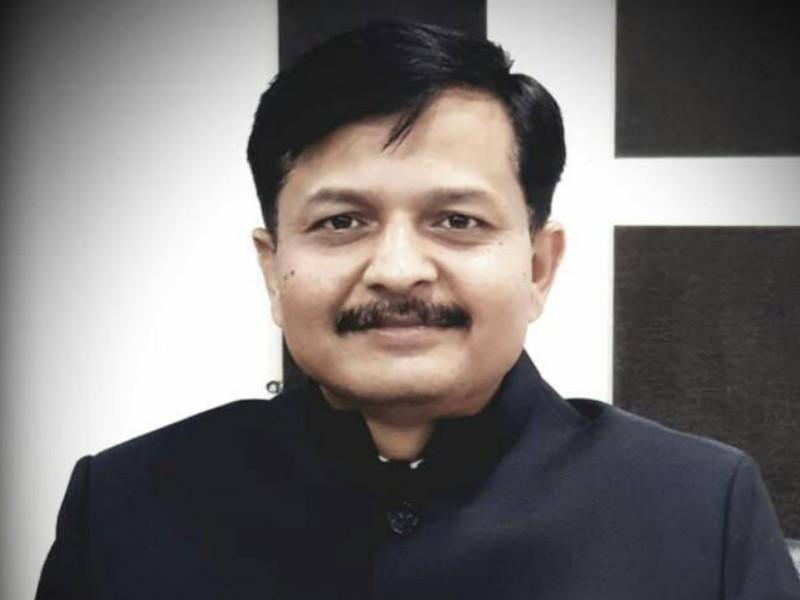 PCMC's Additional Commissioner Santosh Patil accepted the charge | पिंपरी-चिंचवड महापालिकेचे अतिरिक्त आयुक्त संतोष पाटील यांनी स्वीकारला पदभार 