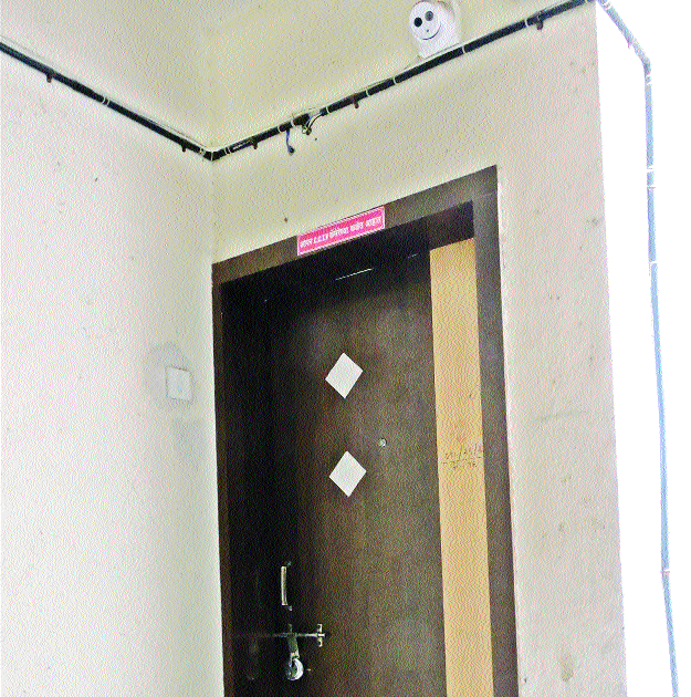 CCTV at Bhondubaba's house | भोंदूबाबाच्या घरी सीसीटीव्ही