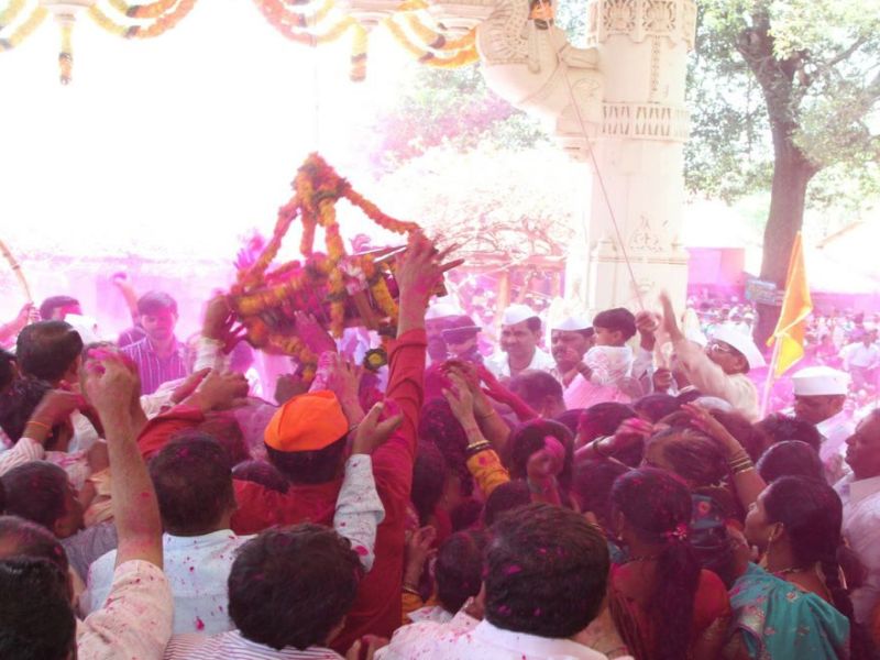 'Dasharatha Nandna .. Balaji, who celebrates Ramnavmi with the Parna Geeta of Rai | 'दशरथ नंदना.. बाळा जो जो रेच्या पाळणा गीतांनी रामनवमी साजरी